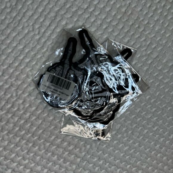 Patch Skeleton Bone Finger Outlaw Motorcycle Biker MC Club Sew Iron Badge 6 E1 - Picture 7 of 7